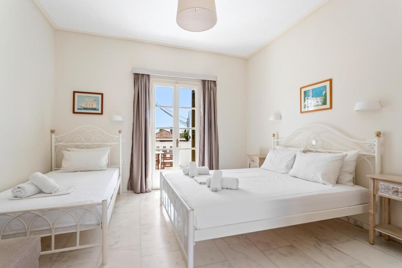Villa Kalomira Spetses Town Exterior photo